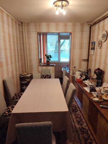 Petre Ispirescu- Sebastian camera bloc